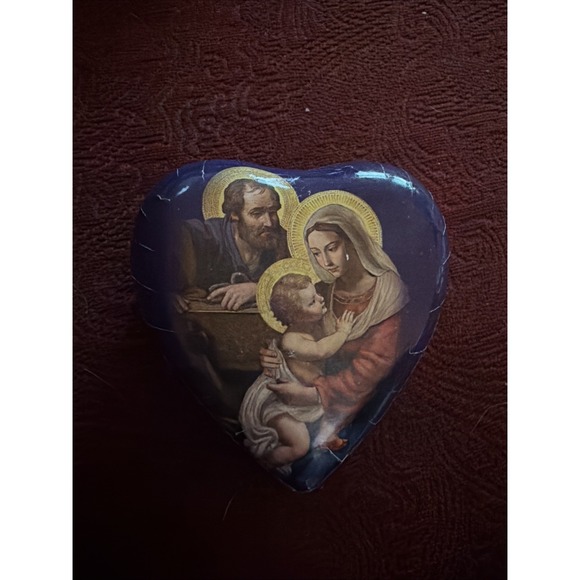 Other - Vintage Holy Family Heart Shape Paper Covered Christmas Ornament 3.25"